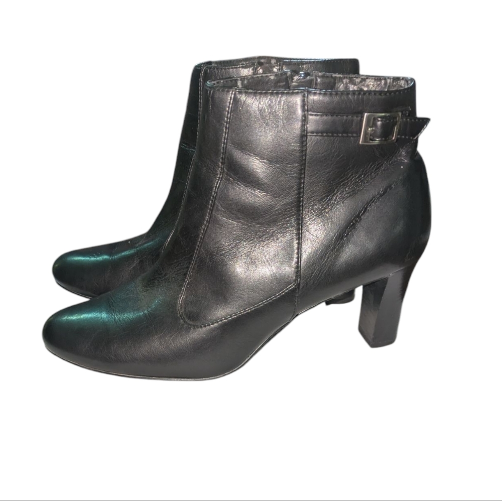 Liz Claiborne Heeled Ankle Boots 8.5
